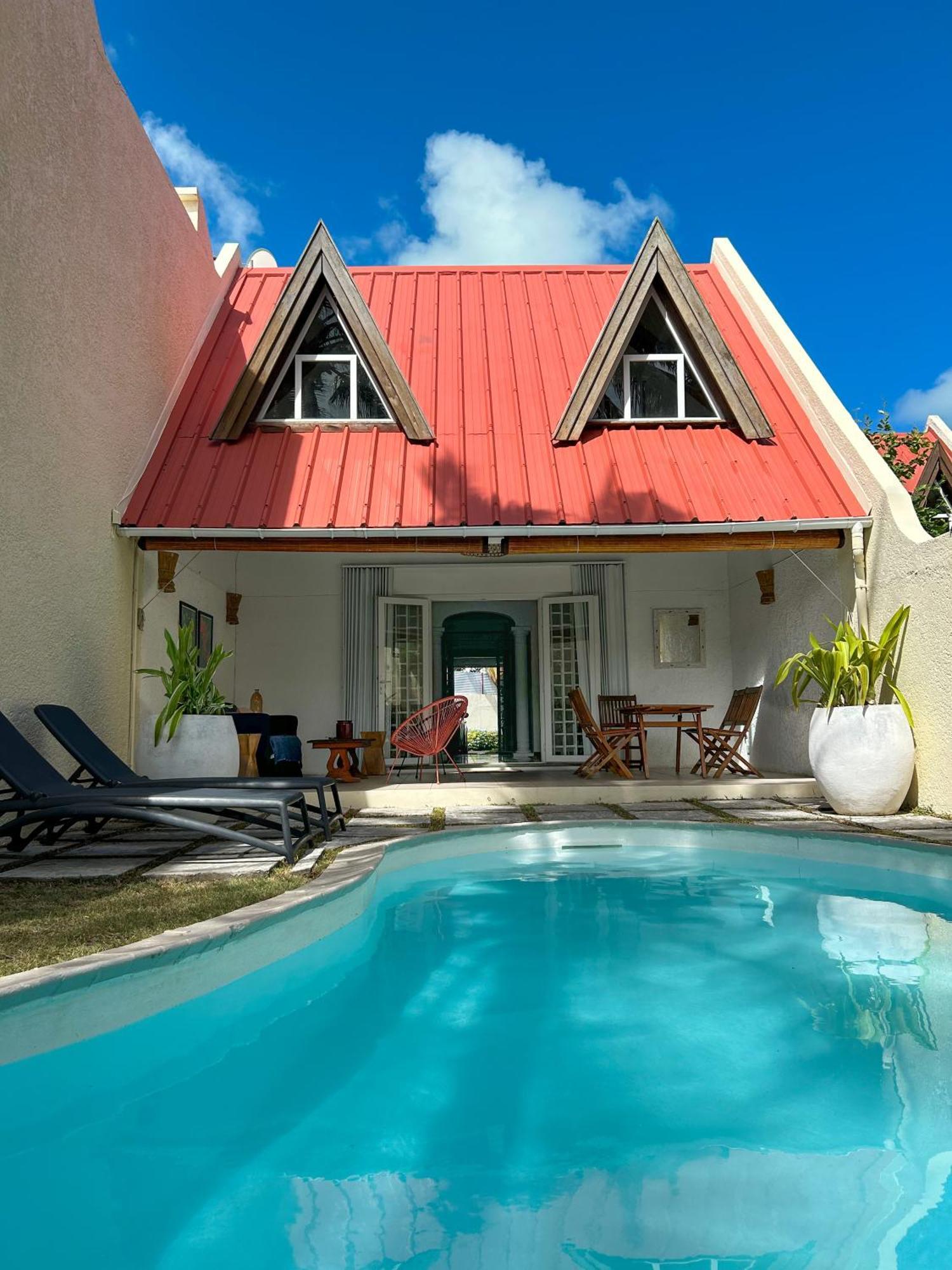 Chic Home With Private Pool, 1 Min To Beach Кап Малёрё Экстерьер фото